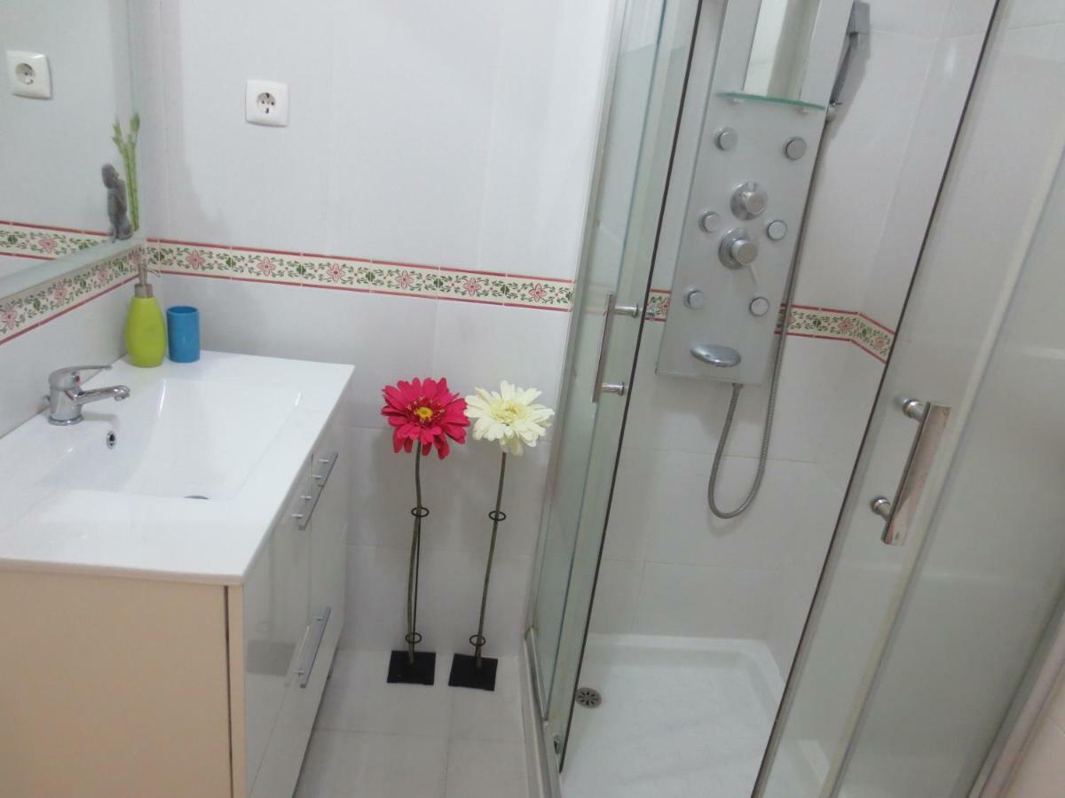 Apartment A Casa Das Escolas Gerais Lissabon